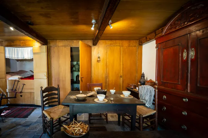 Gallery photo