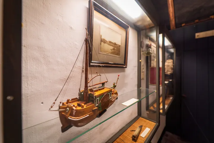 Gallery photo
